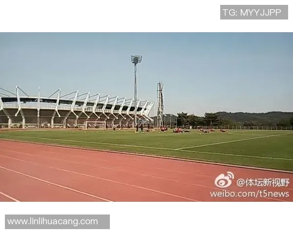 科学足球训练新视野：提升速度的有效方法与技巧探讨