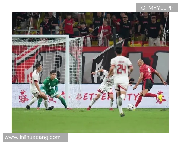 成都足球队防守分析：优劣势与未来改进方向探讨